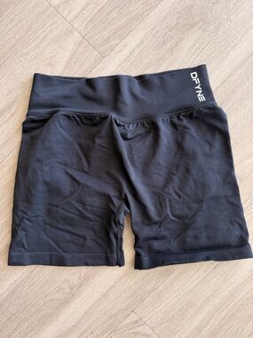 DFYNE Dynamic Shorts 4.5”